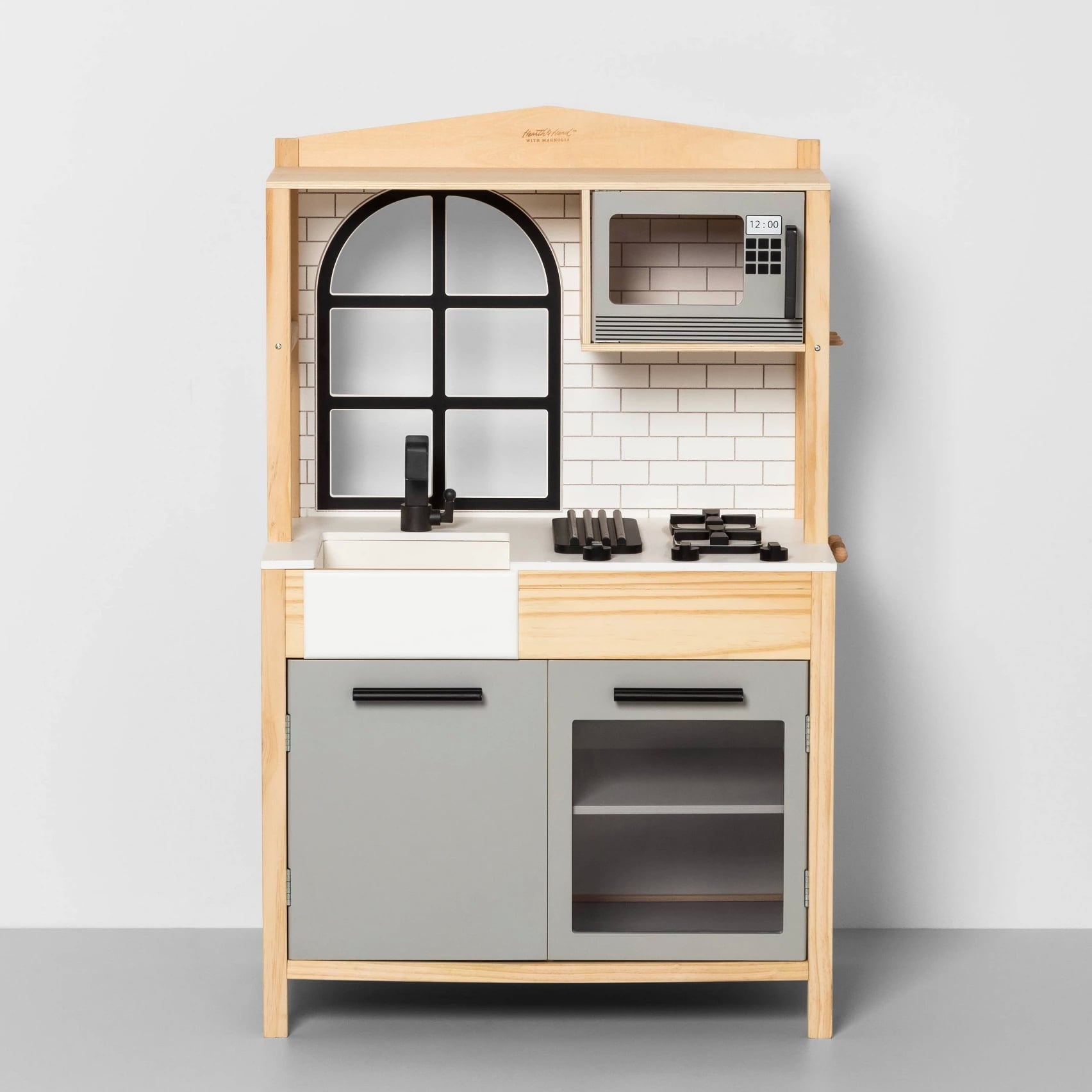 Hearth and hand play refrigerator clearance