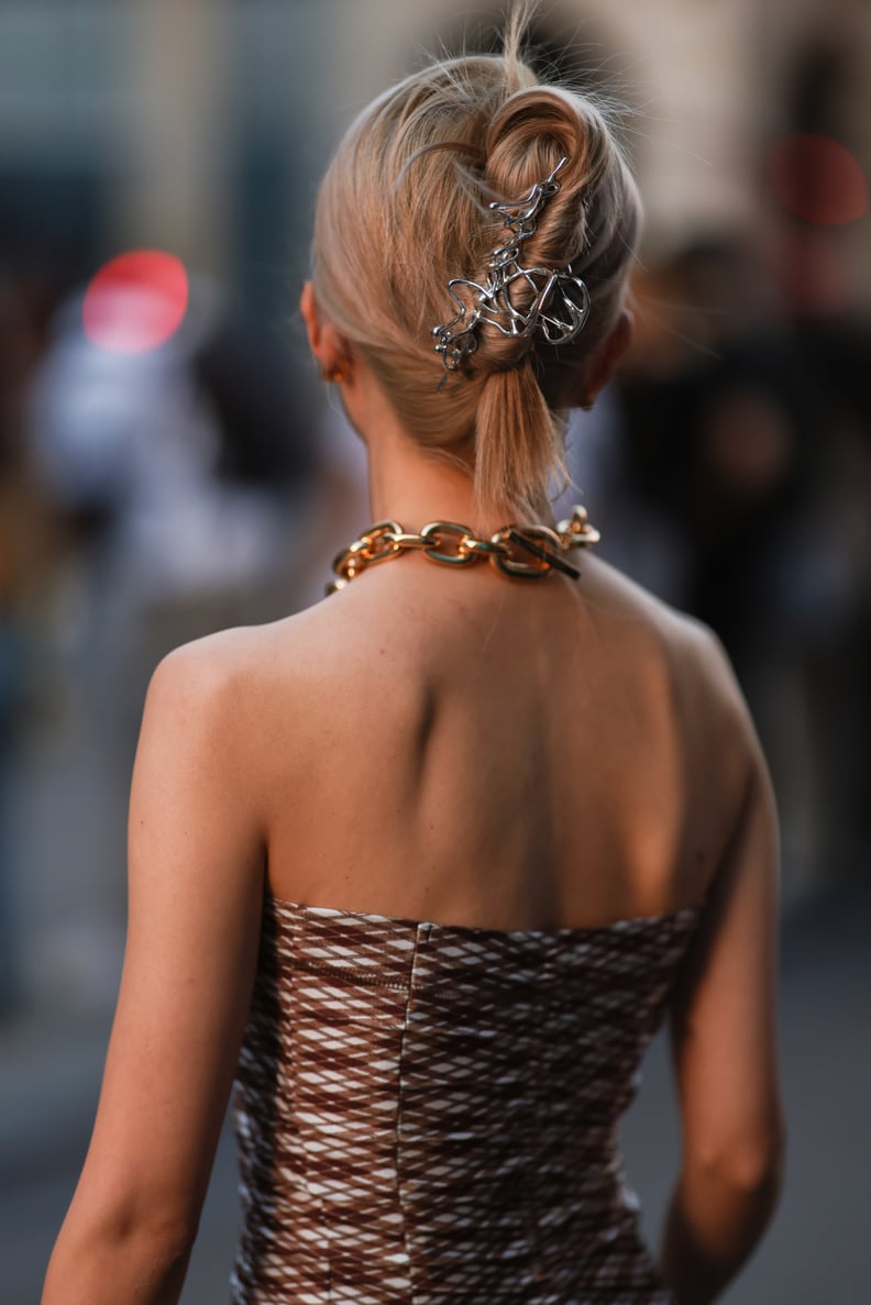 2022 Hair-Accessory Trend: Claw Clips