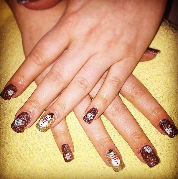 50 Christmas Nail Art Ideas For Festive Fingertips Popsugar Beauty Uk