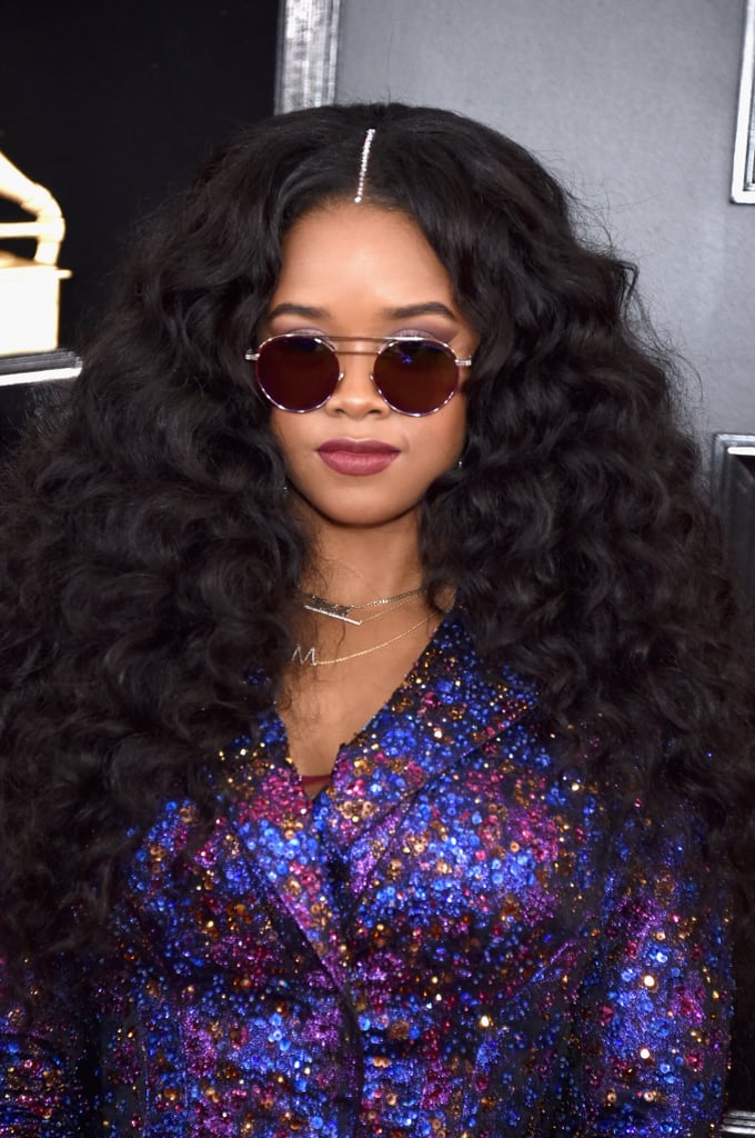 HER Hair at 2019 Grammys | POPSUGAR Beauty Photo 7
