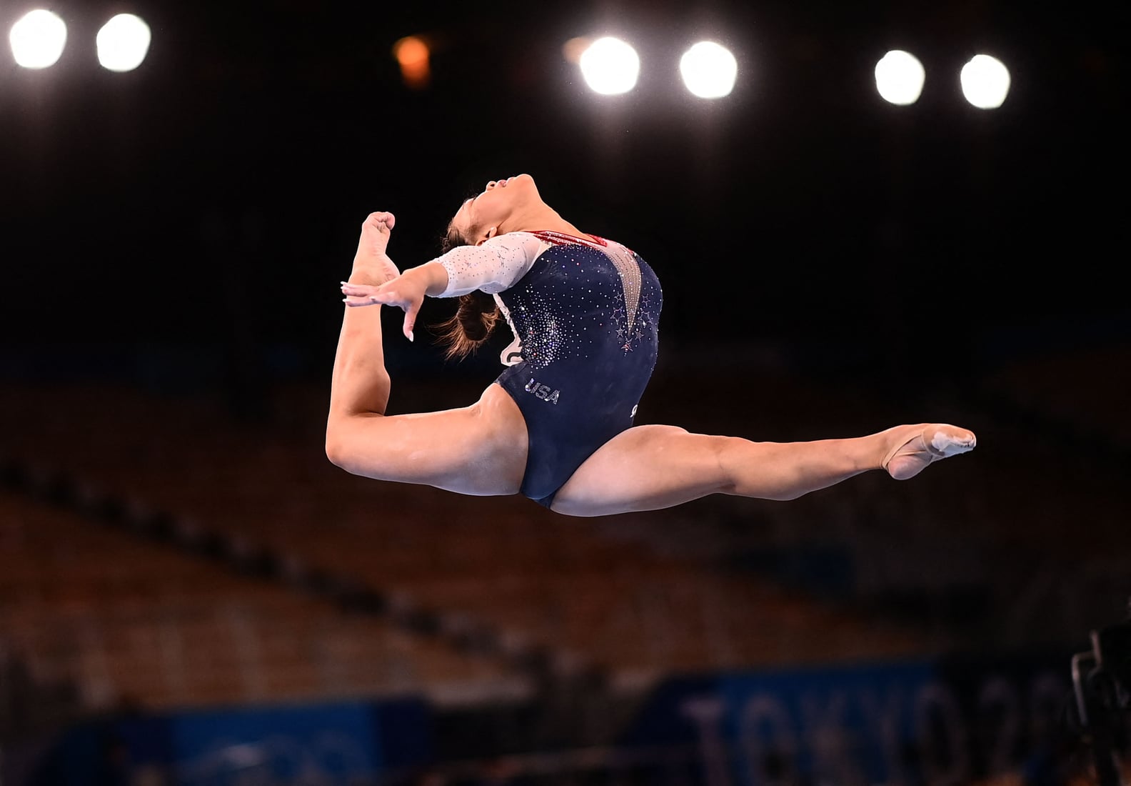 Olympic Gymnast Suni Lee Talks Eczema and Mental Health PS Beauty
