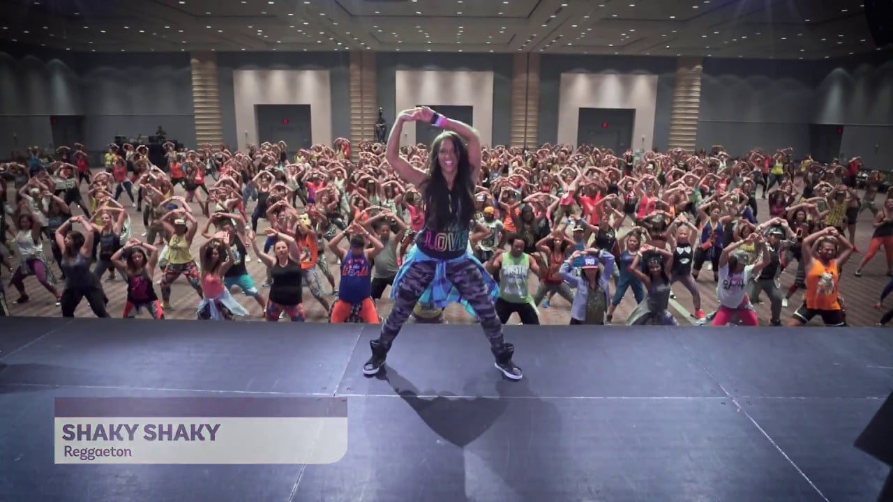 Daddy Yankee Shaky Shaky Zumba Videos Popsugar Latina Shaky shaky is a popular song by daddy yankee | create your own tiktok videos with the shaky shaky song and explore 91.1k videos made by new and popular creators. daddy yankee shaky shaky zumba videos