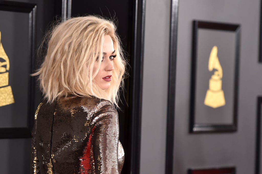 This is a great shot of Katy's textured blond hair.
