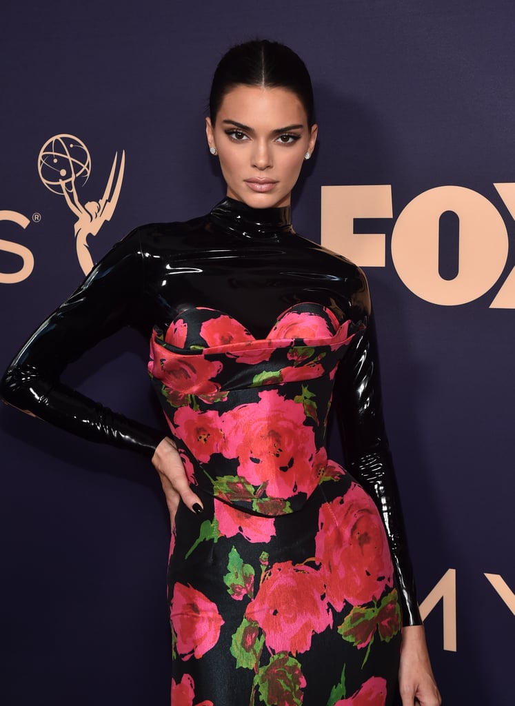 Kendall Jenner S Black Nail Polish Color At The 2019 Emmys Popsugar Beauty Photo 9