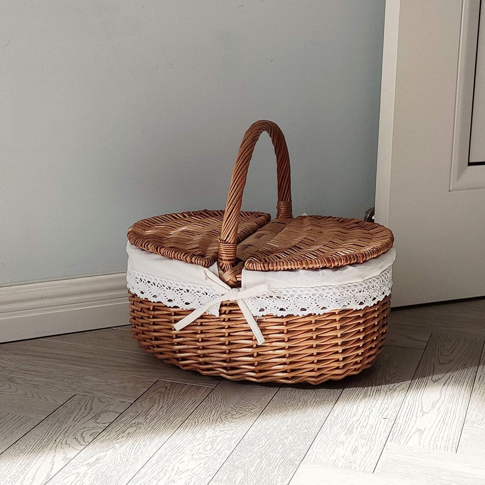 Cute Picnic Baskets on Amazon POPSUGAR Smart Living