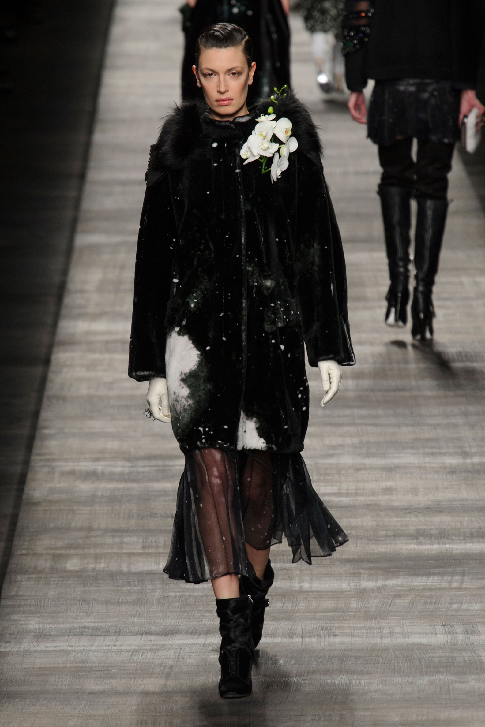 Fendi Fall 2014 Runway Show | Milan Fashion Week | POPSUGAR Fashion