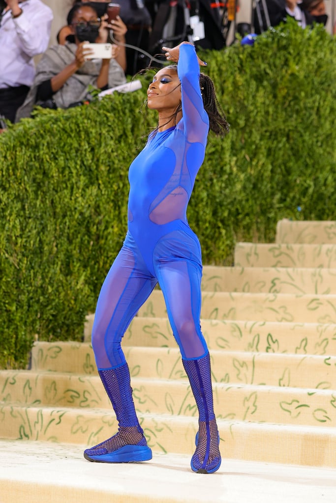 See Nia Dennis Do Gymnastics on the 2021 Met Gala Red Carpet