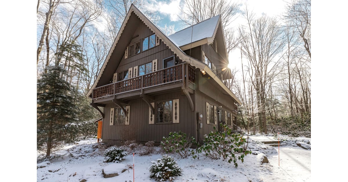 Pocono Pines, PA 35 Charming Remote Cabin Rentals Across the US