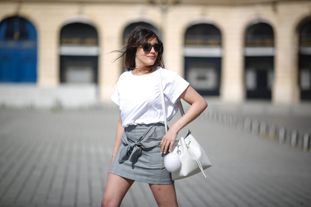 Add white acccents for a Summer-feeling refresh.
Add white acccents for a Summer-feeling refresh.