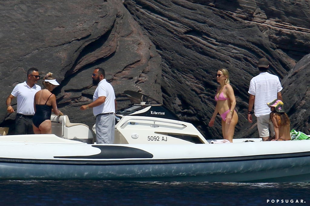 Kate Hudson and Goldie Hawn on Vacation in Italy Photos 2019