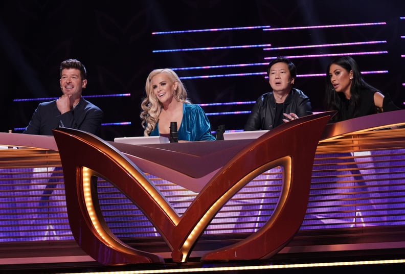 THE MASKED SINGER, from left: judges Robin Thicke, Jenny McCarthy, Ken Jeong, Nicole Scherzinger, 'Mask On Face Off', (Season 1, ep. 101, aired Jan. 2, 2019). photo: Michael Becker / Fox / Courtesy: Everett Collection
