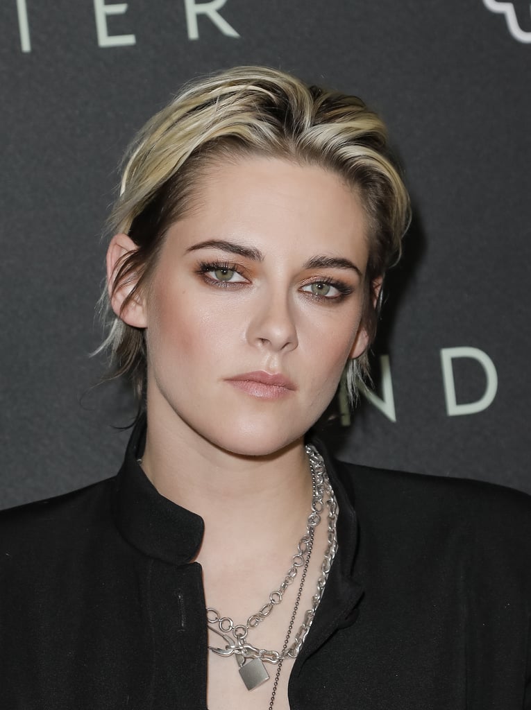 Kristen Stewart Revealed a New Pixie Mullet For Chanel's Runway Show