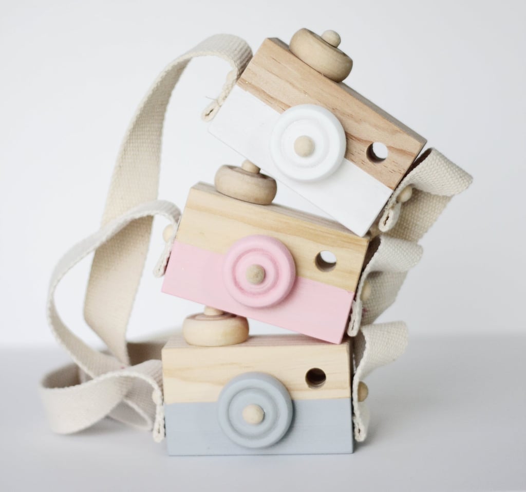 LiviLouDesigns Classic Wooden Camera