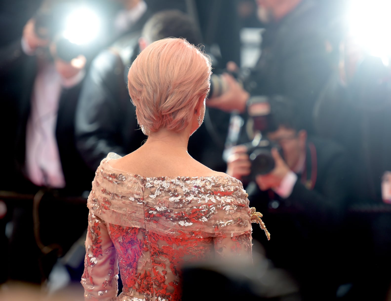 Helen Mirren Pink Hair at Cannes Film Festival | POPSUGAR Beauty