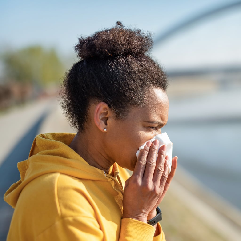 How to Tell If You Have Allergies or COVID, According to 2 MDs