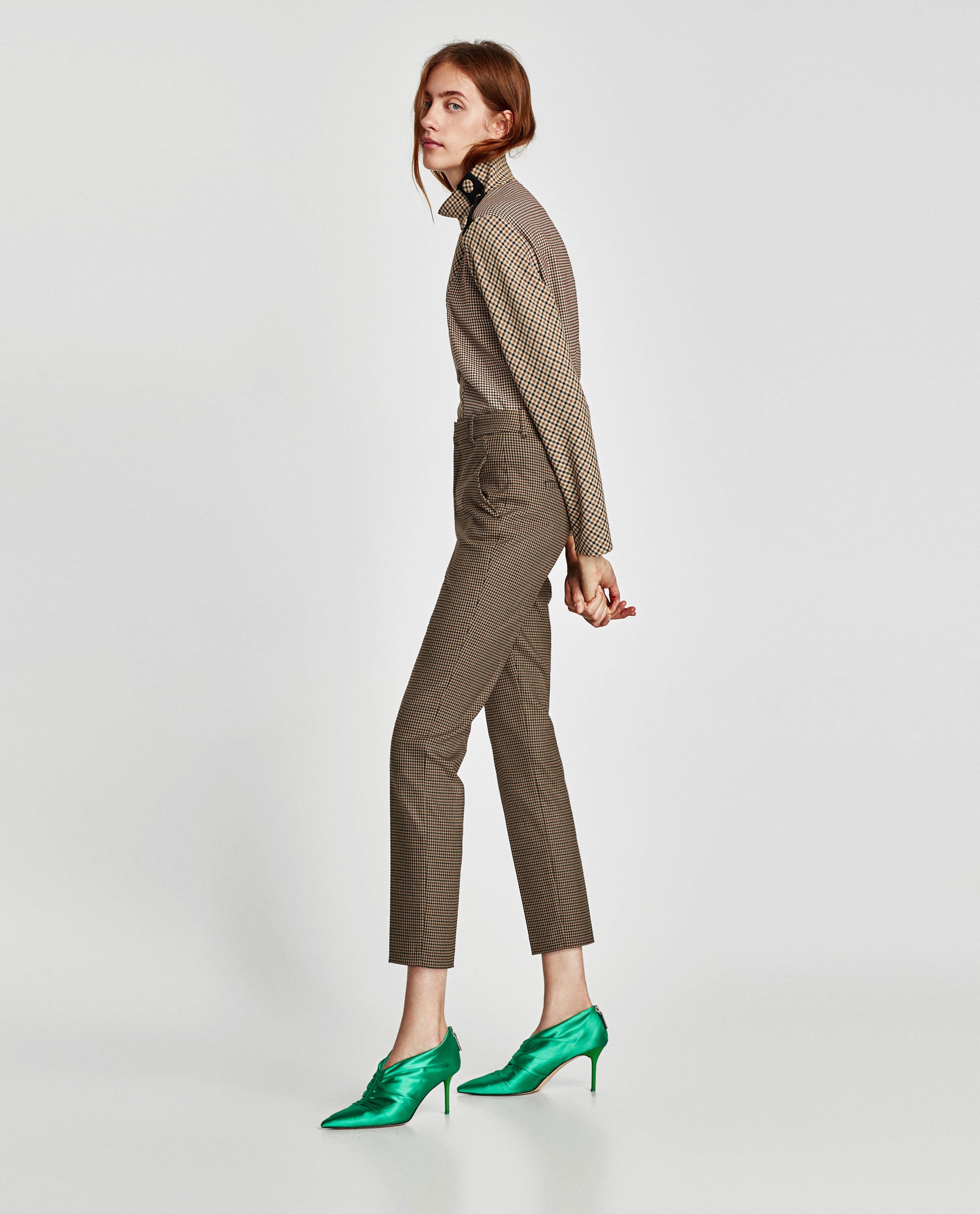 ANN2493 ZARA M size plaid trousers Zara basic checkered slim fit pants  Womens Fashion Bottoms Other Bottoms on Carousell