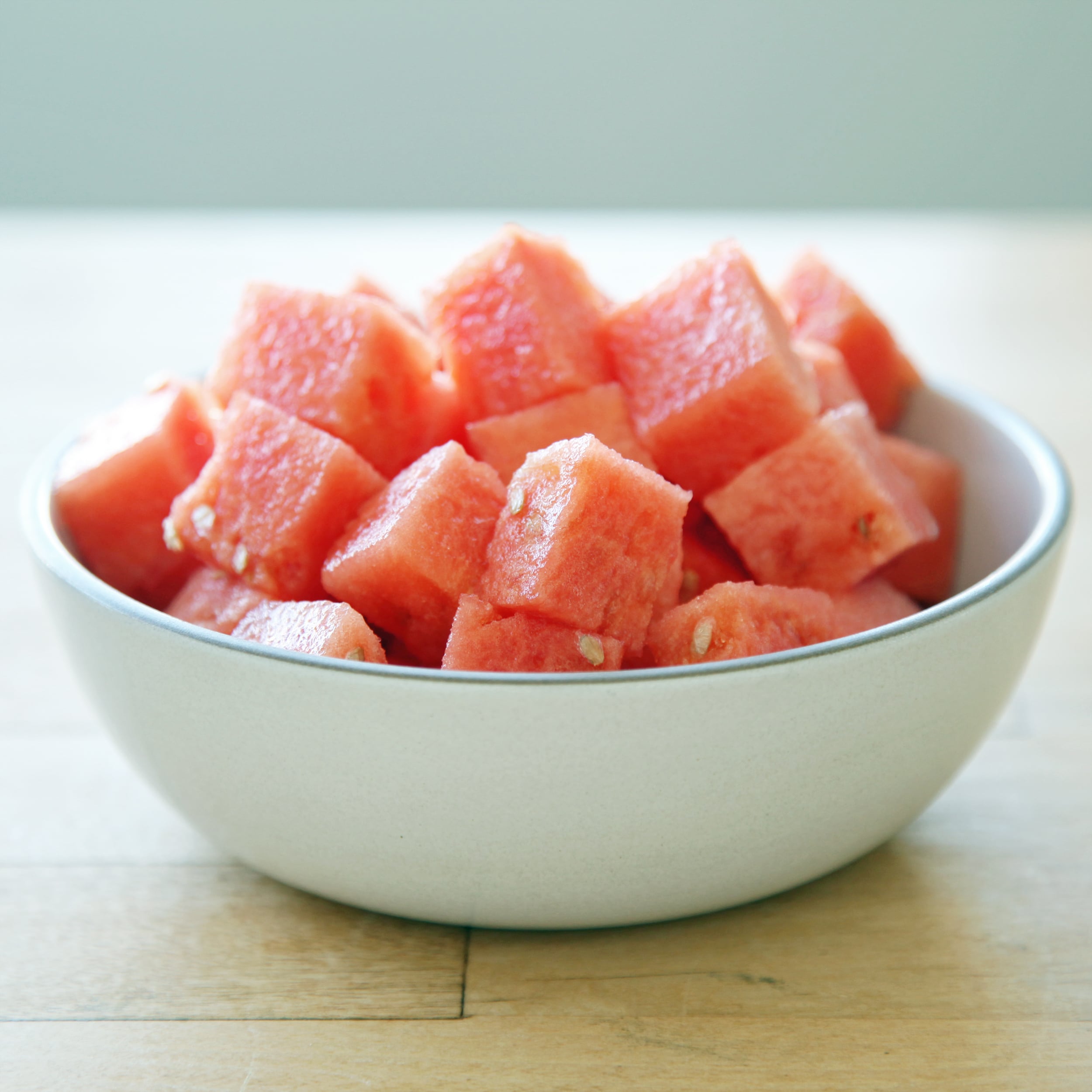 How to cut a watermelon into cubes ? 