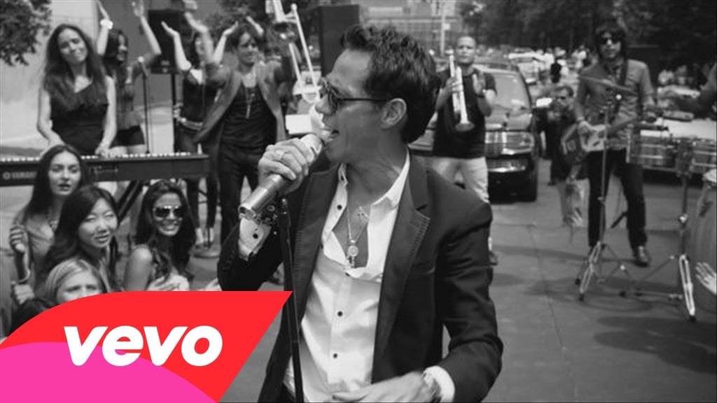 Vivir Mi Vida By Marc Anthony This Latin Wedding Playlist Will Make All Your Guests Get Up And Dance Popsugar Latina