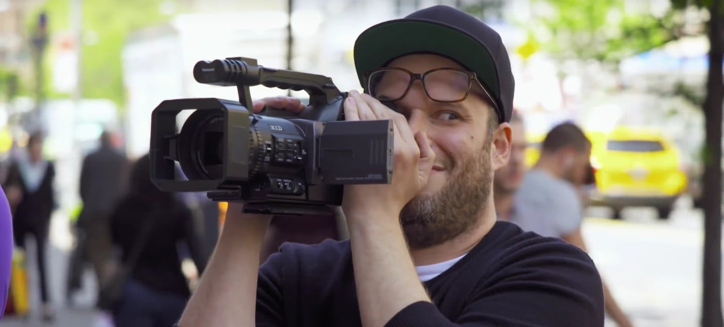 Billy Eichner Tells People That Seth Rogen Is Dead | PS Entertainment