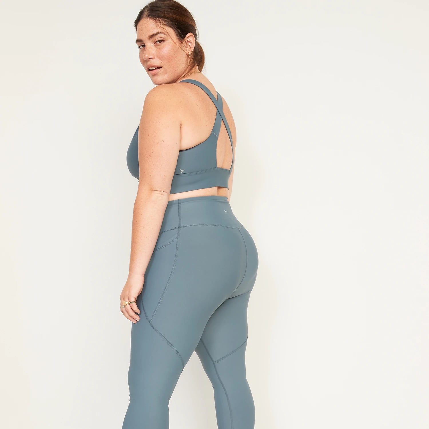 10 Pairs Of Inclusively Sized Workout Leggings That Reviewers Can't Stop  Raving About | Rank & Style