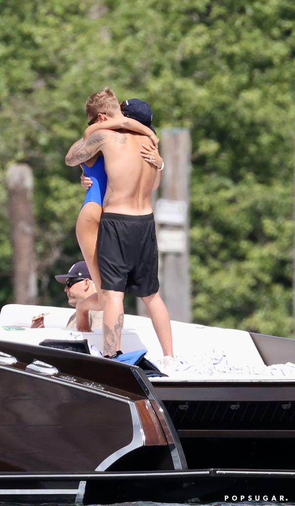 贾斯汀和Hailey Bieber假期在爱达荷州|图片