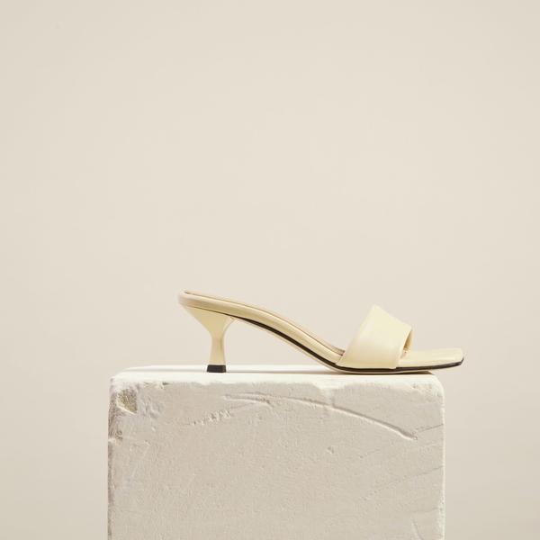 Dear Frances Cove Heel