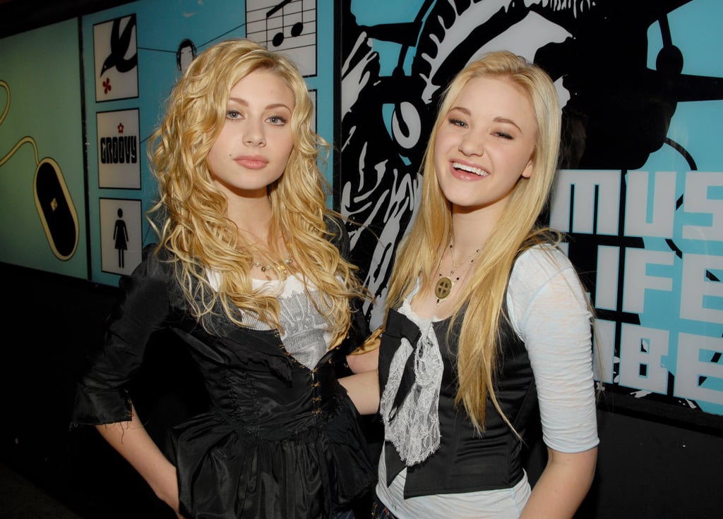 2006: Aly & AJ Just Released Their Debut Album