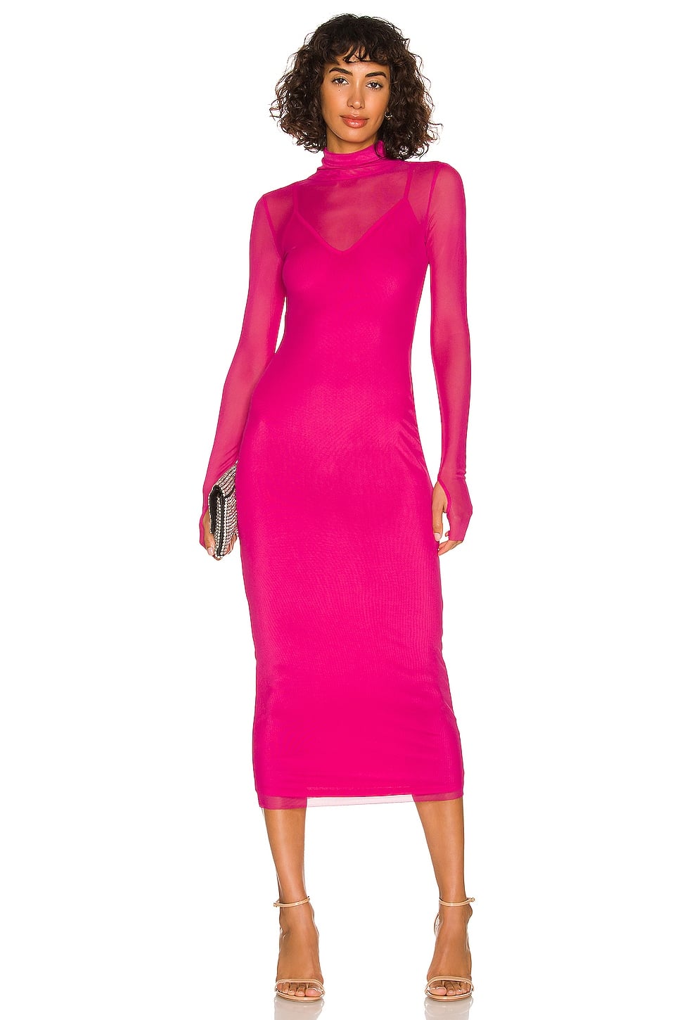 Carrie Midi Dress in Size M also in XS Tan . Revolve Damen Kleidung Kleider Midikleider 