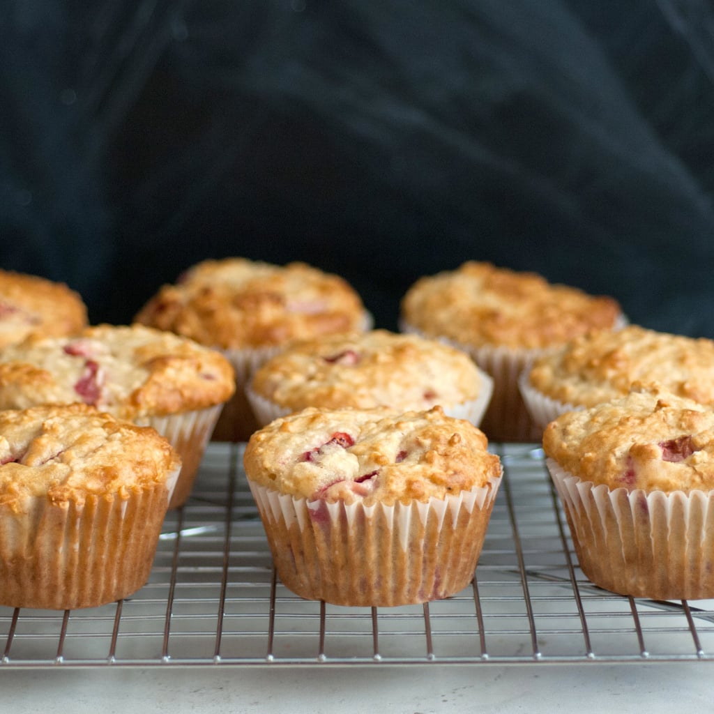 Low-Fat Raspberry Rhubarb Muffins