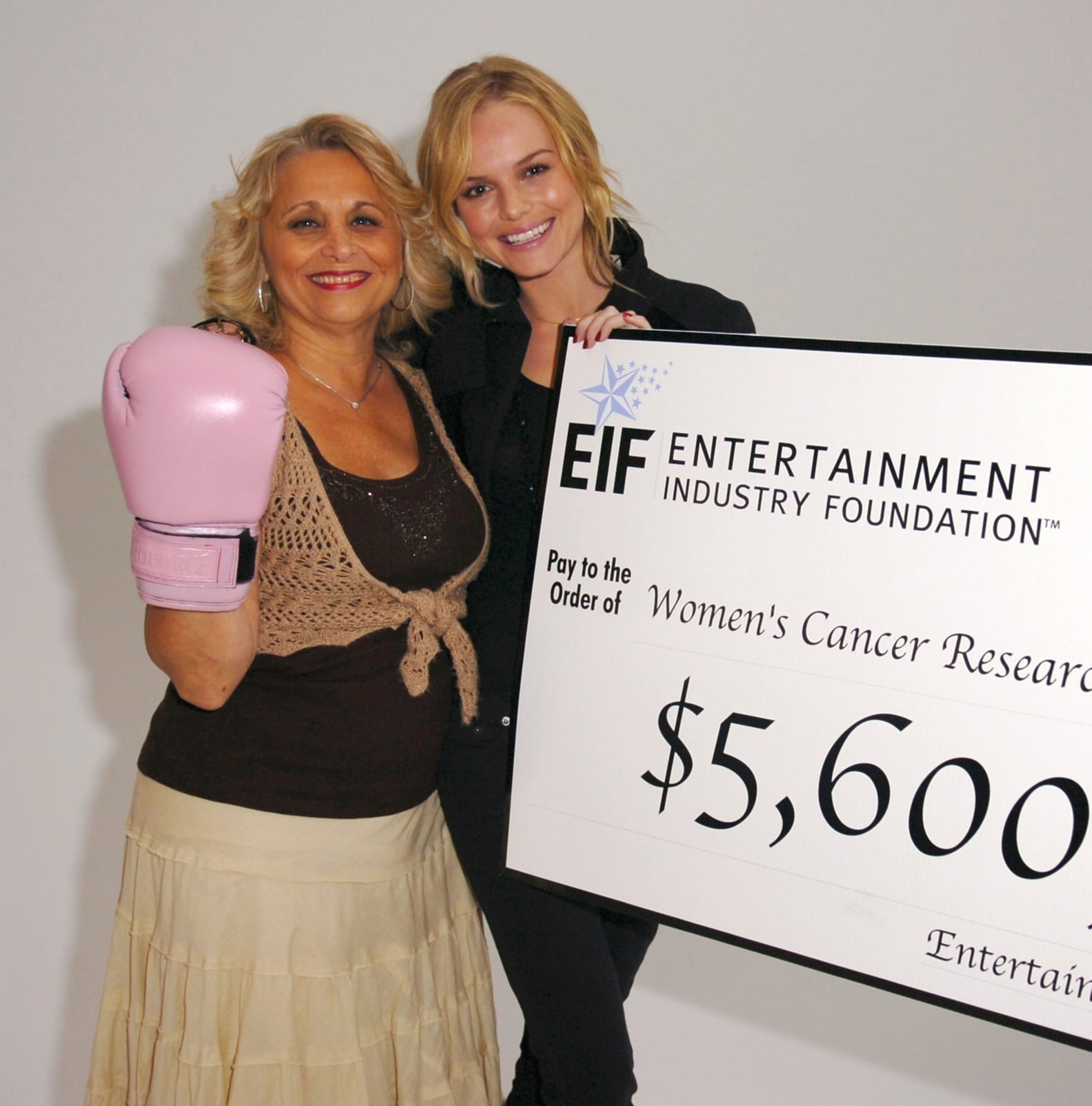 Celebrities Doing Charity Work | Pictures | PS Celebrity