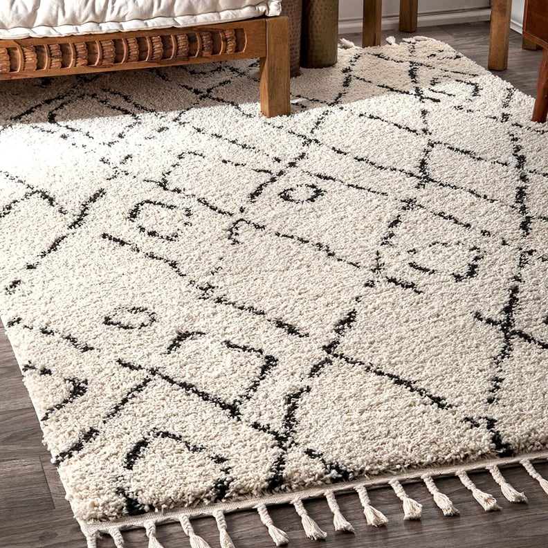 Nuloom Nieves Moroccan Diamond Shag Rug