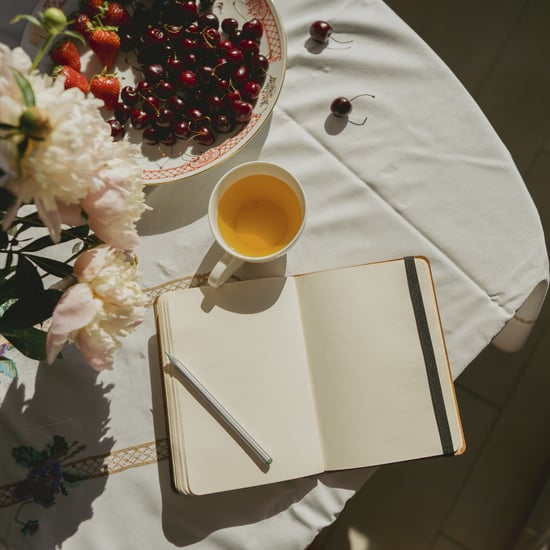 How to Write a Love Letter, According to Expert