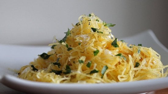 Making Spaghetti Squash Spaghetti