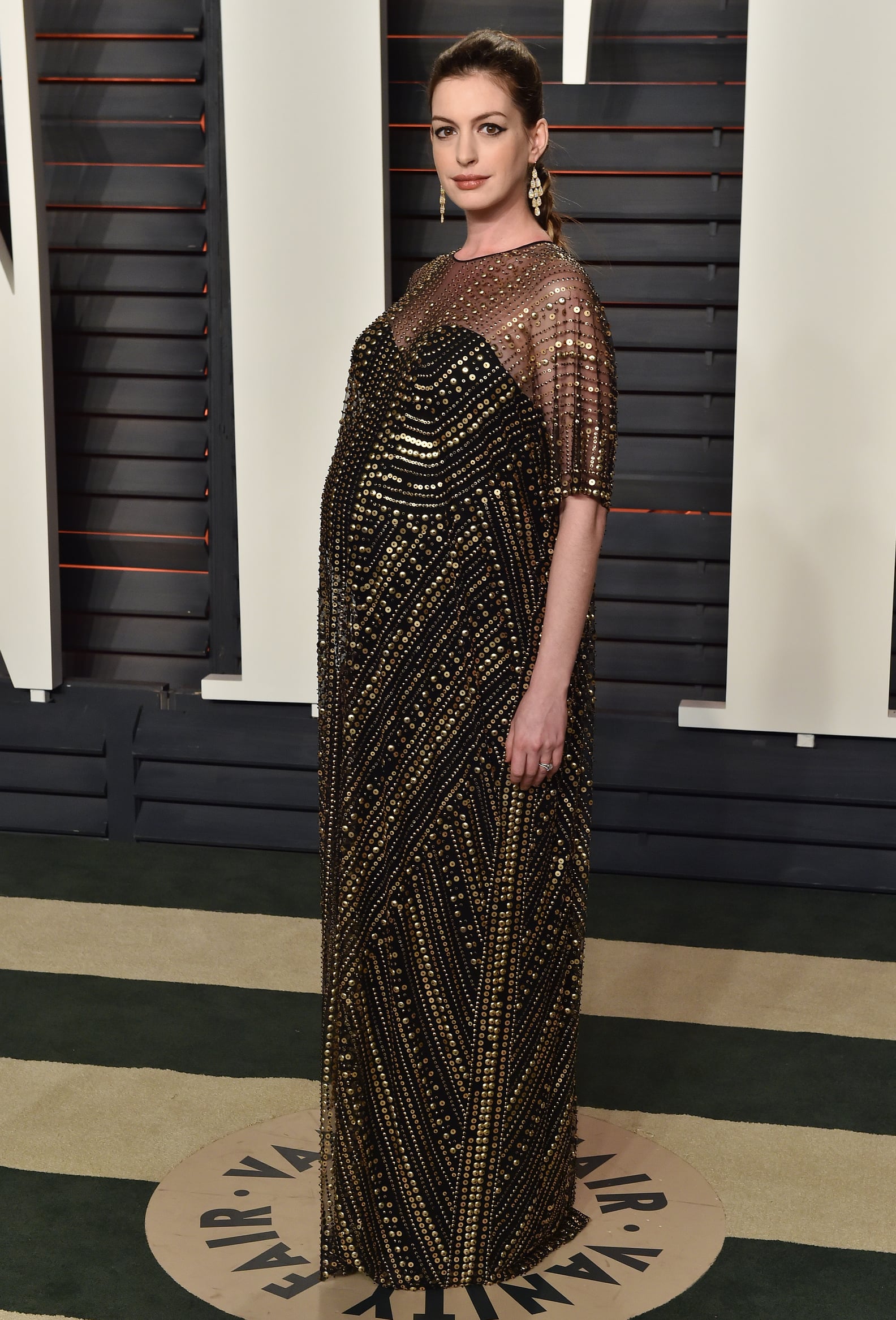 Anne Hathaway Pregnancy Style POPSUGAR Fashion