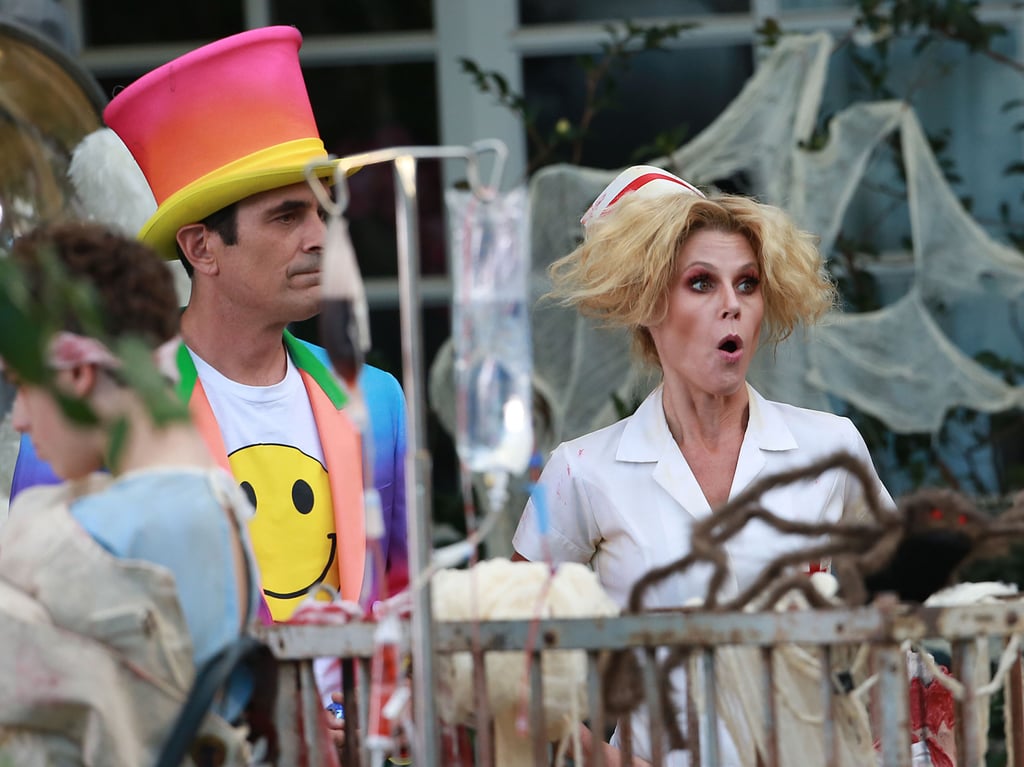 Julie Bowen (Claire) and Ty Burrell (Phil) got into character.