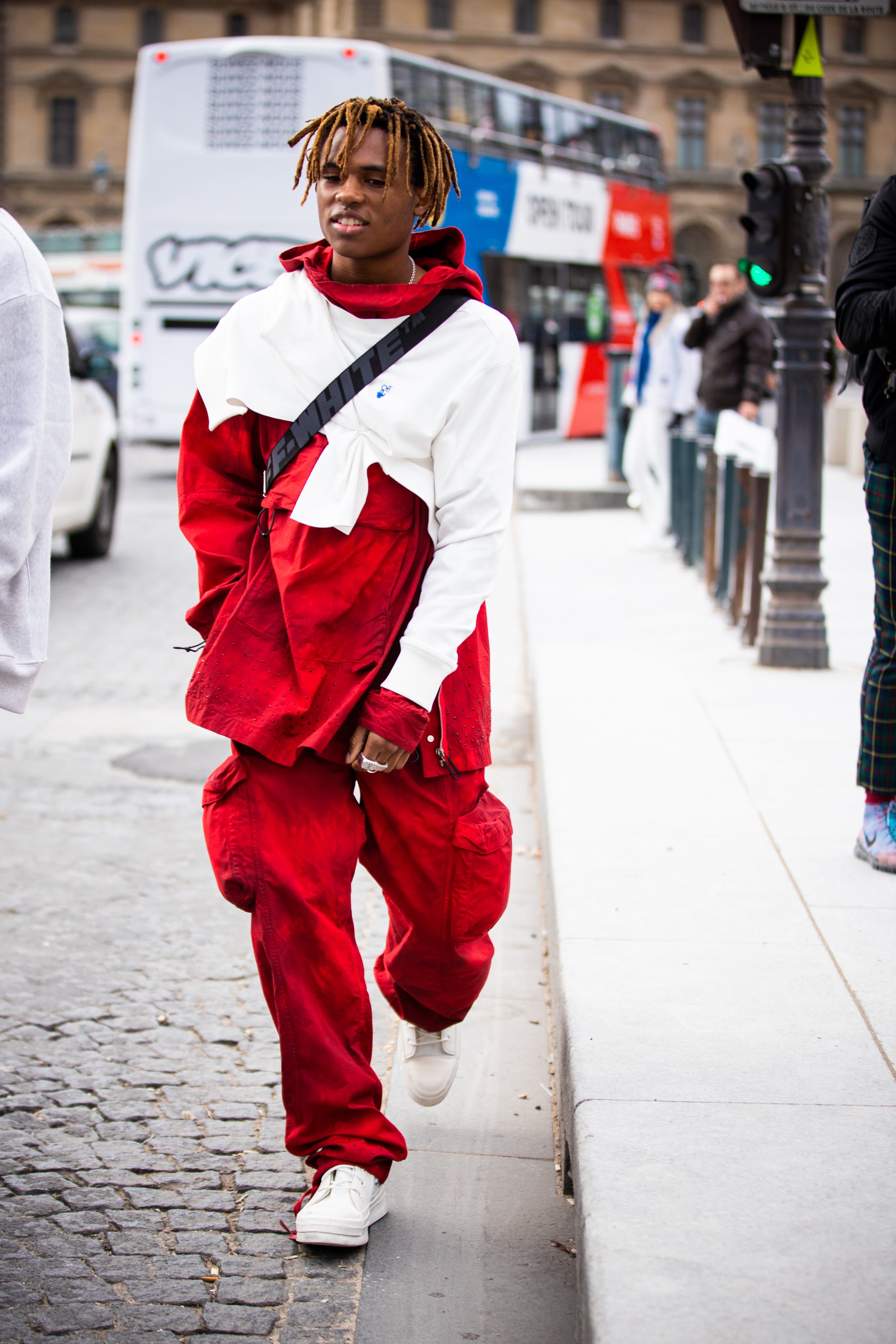 Fashion, Shopping \u0026 Style | We're Losing Our Minds Over the Incredible  Outfits at Men's Fashion Week in Paris | POPSUGAR Fashion UK Photo 41
