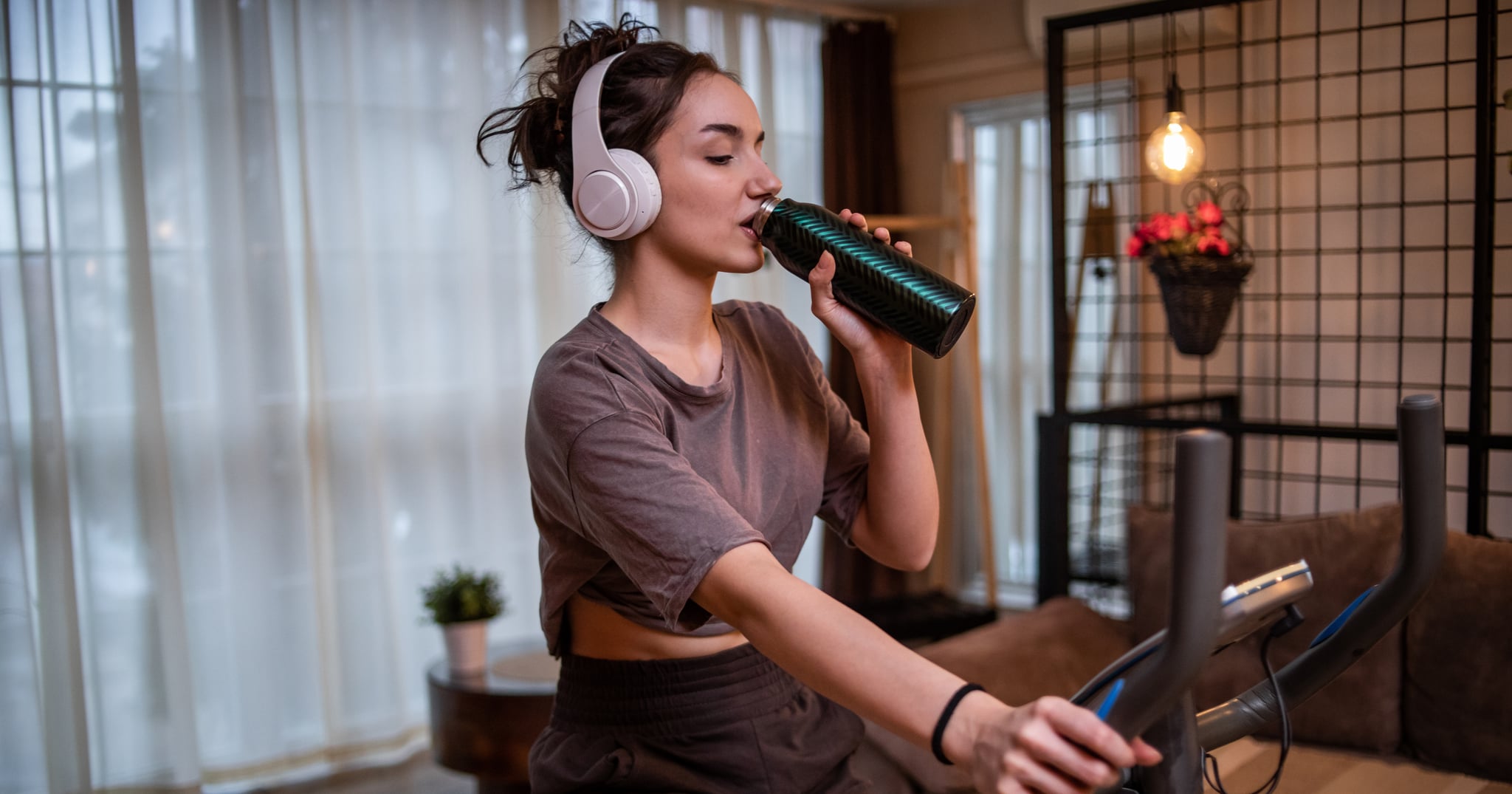 TikTok's Cozy Cardio Trend Is Back Just in Time For Fall