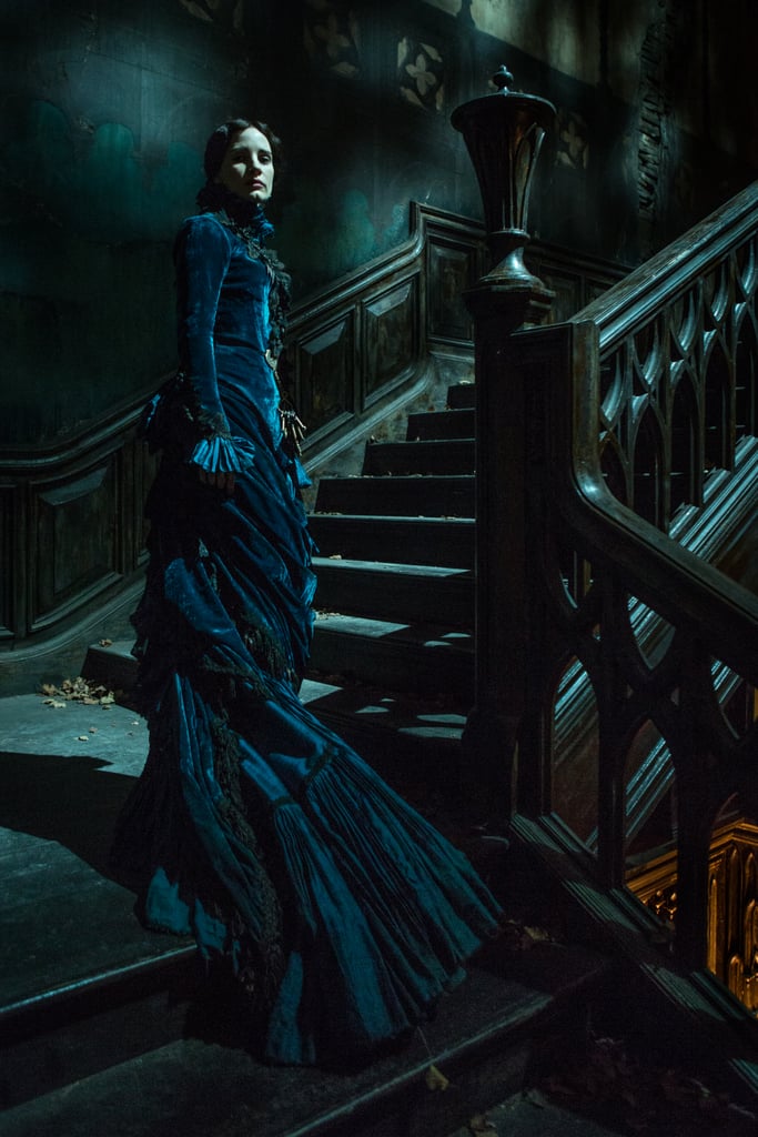 Jessica Chastain as Lady Lucille Sharpe. Crimson Peak Pictures