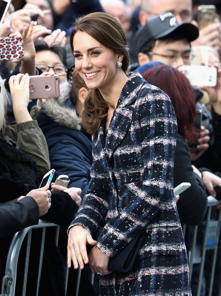 Kate Middleton's Plaid Erdem Coat in Manchester October 2016 | POPSUGAR ...