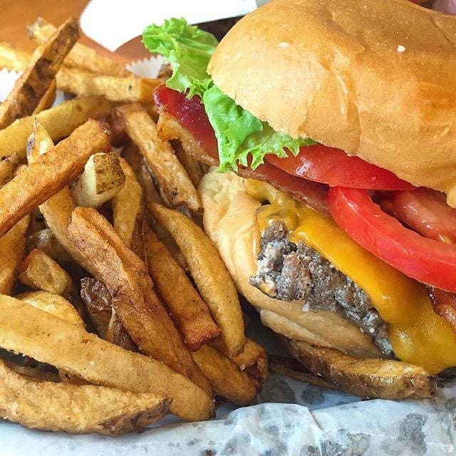Tennessee Gabby's Burger and Fries Best Burgers in Every State