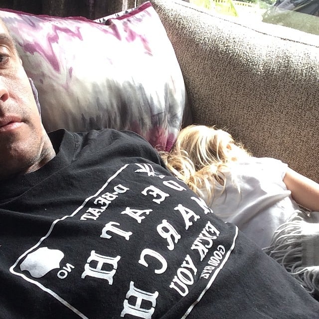 Willow Hart enjoyed some quality nap time with her dad. 
Source: Instagram user hartluck