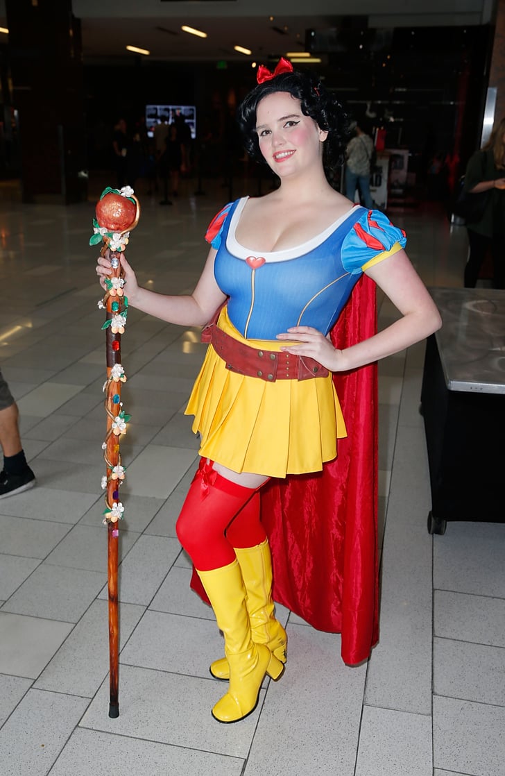 Super Snow White Disney Costumes At Comic Con 2015 Popsugar Love 4219