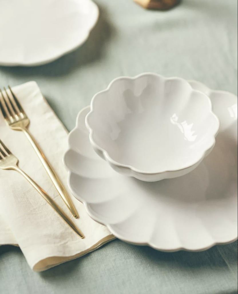 Scalloped Dinner Plates