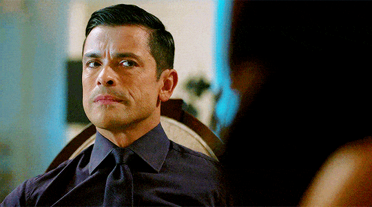 Hiram Lodge Goes To Jail 28 Times Riverdale Got So Weird And Wild It Felt Like You Were On Jingle Jangle Popsugar Entertainment Photo 24