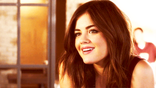 نتيجة بحث الصور عن ‪aria pretty little liars gif‬‏