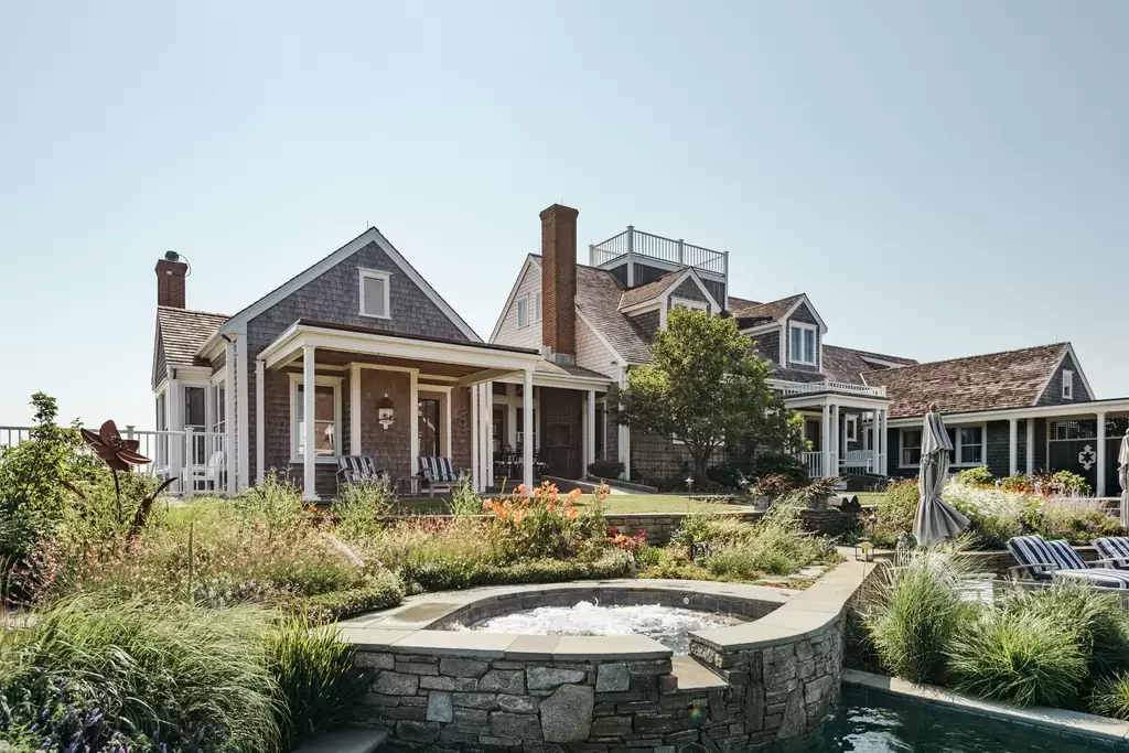 Pictures of Kourtney Kardashian's Nantucket Vacation Home