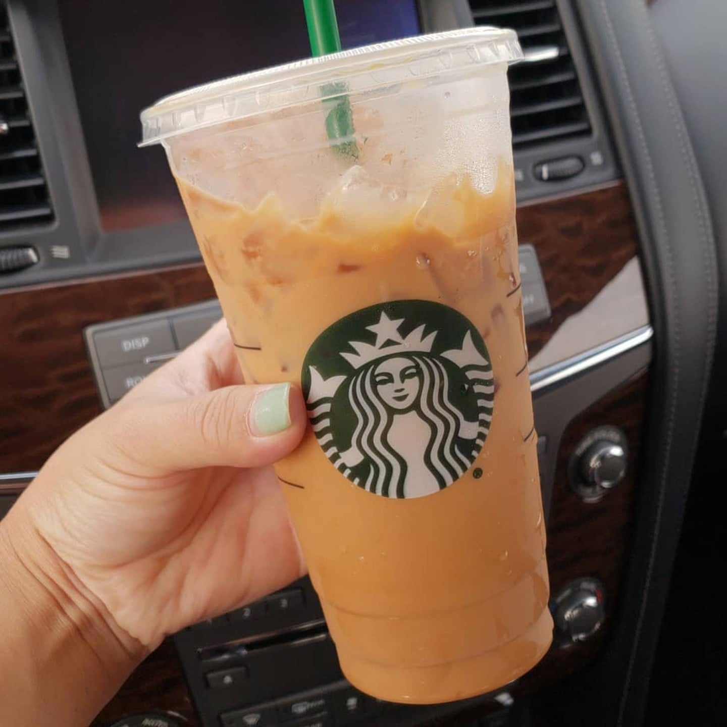 Reactions To Starbucks Pumpkin Spice Latte Return 2018 Popsugar Food