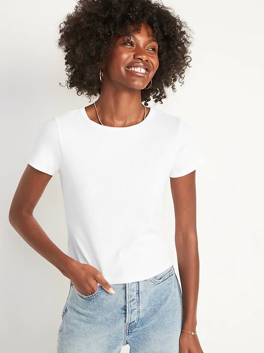 Old Navy Fitted Short-Sleeve Cropped Rib-Knit T-Shirt Old Navy Fitted Short-Sleeve Cropped Rib-Knit T-Shirt
