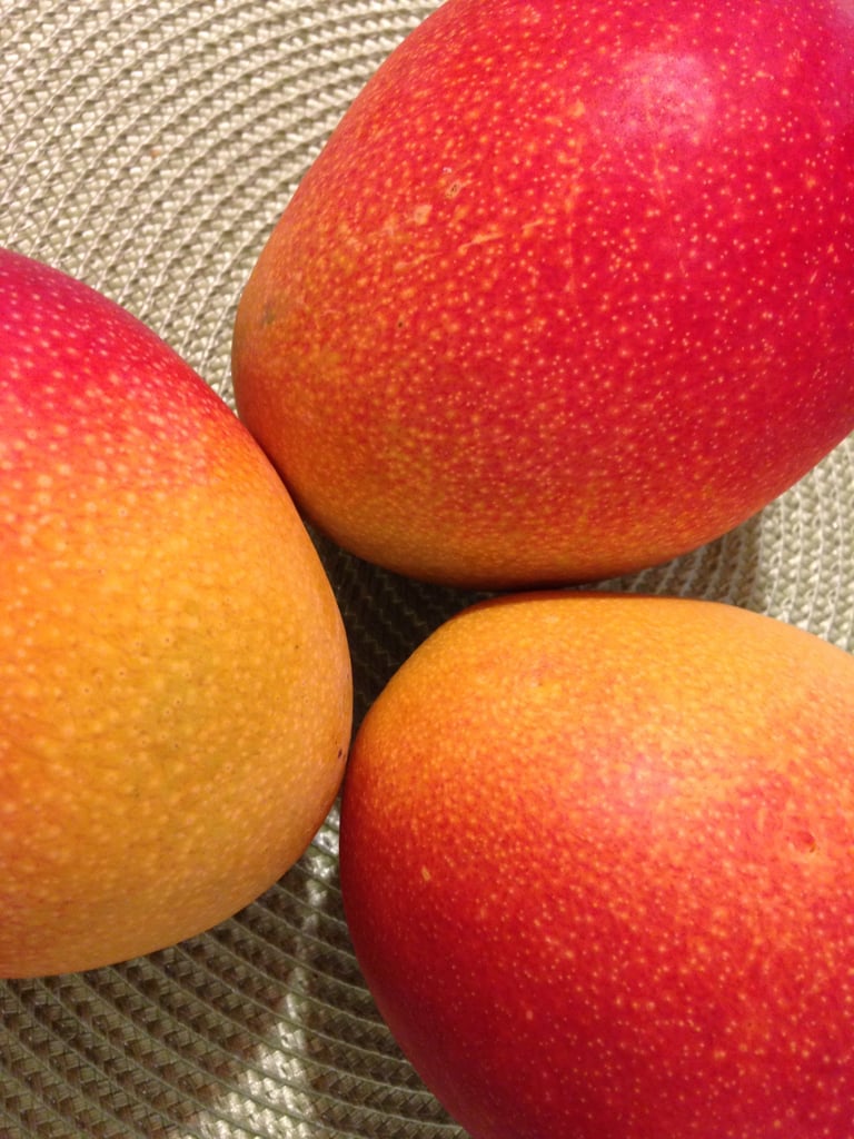 OK to Eat Conventional: Mangos