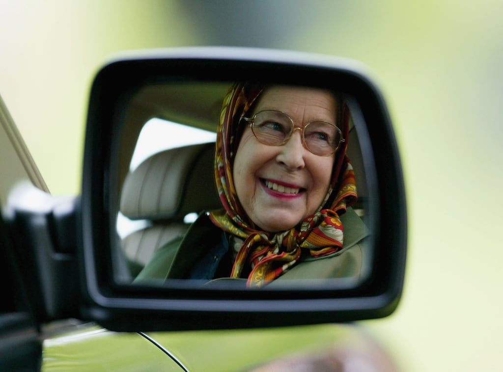 Does Queen Elizabeth Have a Driving Licence?